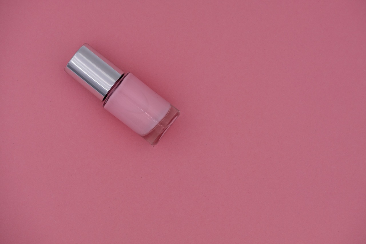 The Benefits of Taking Online Nail Art Classes